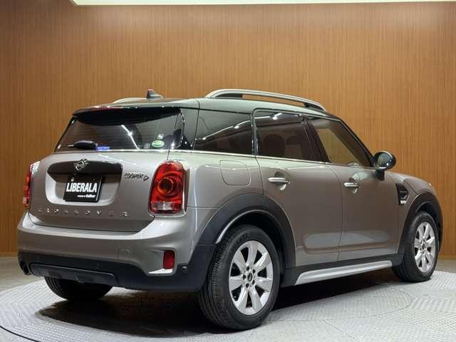 ＭＩＮＩ クーパーＤ　クロスオーバー　ＡＣＣ　純正ナビ　バックカメラ　リアＰＤＣ　衝突軽減Ｂ　Ｂｌｕｅｔｏｏｔｈ　ＬＥＤヘッドライト　オートライト　ＥＴＣ　純正１７インチＡＷ　横滑り防止機能　アイドリングストップ　電動リアゲート（56枚目）