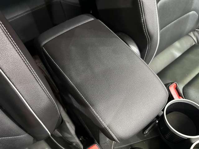 ティグアン TDI 4モーション Rライン パノラマSR 純正ナビ 360°カメラ ACC バーチャルCP 黒革 シートヒーター パワーシート LEDヘッドライト ハイビームアシスト パーキングアシスト 電動リアゲート 純正20インチAW(15枚目)