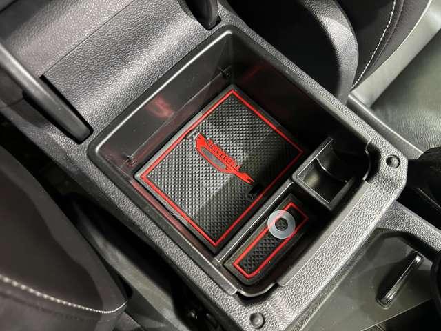 ティグアン TDI 4モーション Rライン パノラマSR 純正ナビ 360°カメラ ACC バーチャルCP 黒革 シートヒーター パワーシート LEDヘッドライト ハイビームアシスト パーキングアシスト 電動リアゲート 純正20インチAW(16枚目)