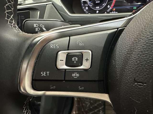ティグアン TDI 4モーション Rライン パノラマSR 純正ナビ 360°カメラ ACC バーチャルCP 黒革 シートヒーター パワーシート LEDヘッドライト ハイビームアシスト パーキングアシスト 電動リアゲート 純正20インチAW(20枚目)