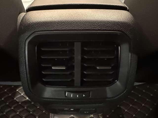ティグアン TDI 4モーション Rライン パノラマSR 純正ナビ 360°カメラ ACC バーチャルCP 黒革 シートヒーター パワーシート LEDヘッドライト ハイビームアシスト パーキングアシスト 電動リアゲート 純正20インチAW(35枚目)