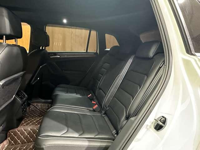 ティグアン TDI 4モーション Rライン パノラマSR 純正ナビ 360°カメラ ACC バーチャルCP 黒革 シートヒーター パワーシート LEDヘッドライト ハイビームアシスト パーキングアシスト 電動リアゲート 純正20インチAW(39枚目)