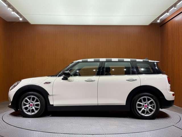 ＭＩＮＩ クラブマン　バッキンガム　ＡＣＣ　ナビ　Ｂカメラ　Ｂｌｕｅｔｏｏｔｈ接続　ユニオンジャックテール　ＰＤＣ　コンフォートアクセス　ＬＥＤヘッドライト　衝突軽減ブレーキ　ＥＴＣ　ドラレコ　スタッドレスＡＷ付き有り（49枚目）