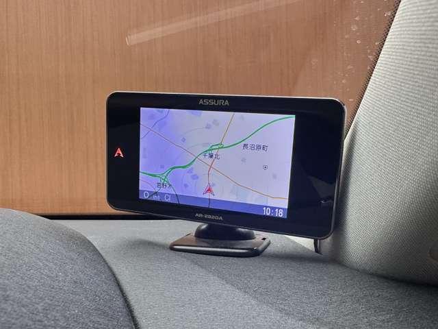 V90 D4 モメンタム ACC 白革シート 純正ナビ TV 360°Bluetooth接続 電動シート シートヒーター パークアシスト 電動リアゲート LEDヘッドライト 衝突軽減ブレーキ BLIS LKA ETC 禁煙車(19枚目)