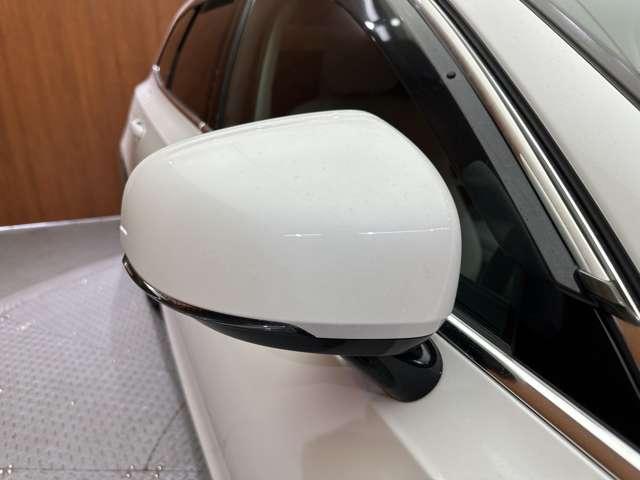 V90 D4 モメンタム ACC 白革シート 純正ナビ TV 360°Bluetooth接続 電動シート シートヒーター パークアシスト 電動リアゲート LEDヘッドライト 衝突軽減ブレーキ BLIS LKA ETC 禁煙車(61枚目)