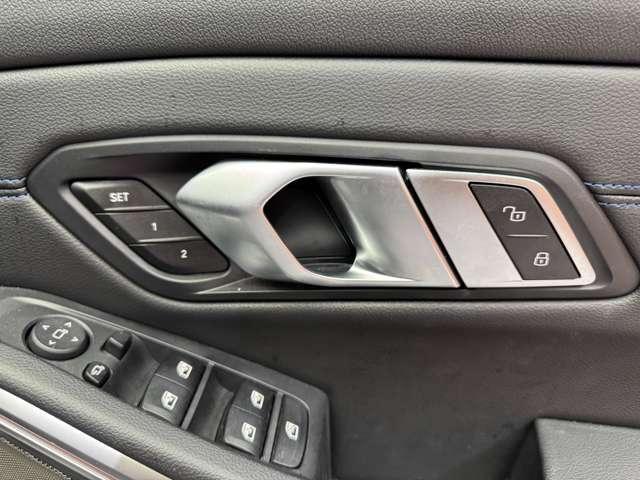 ３シリーズ Ｍ３４０ｉ　ｘＤｒｉｖｅツーリング　パノラマＳＲ　純正ナビ　３６０°カメラ　ＡＣＣ　黒革　シートヒーター　パワーシート　ｈ／Ｋサウンド　ＬＥＤヘッドライト　オートライト　パーキングアシスト　電動リアゲート　ドライブレコーダー　ＥＴＣ（26枚目）