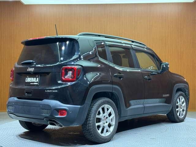 ジープ・レネゲード リミテッド パノラマSR 黒革シート ACC ナビ TV Bカメラ CarPlay Bluetooth接続 電動シート シートヒーター ステアリングH LEDヘッドライト 衝突軽減ブレーキ BSM LKA ETC(55枚目)