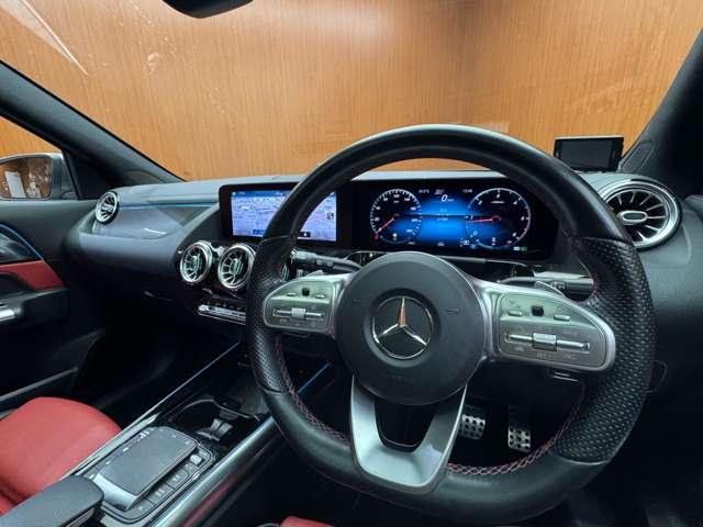 ＧＬＡクラス ＧＬＡ２００ｄ　４マチック　ＡＭＧライン　パノラマＳＲ　ＡＭＧレザーＥＸＣ　アドバンスドＰＫＧ　１オーナー　ＨＵＤ　純正ナビ　３６０°カメラ　ＡＣＣ　ＢＳＭ　シートヒーター　パワーシート　ＬＥＤヘッドライト　ハイビームアシスト　電動リアゲート（14枚目）