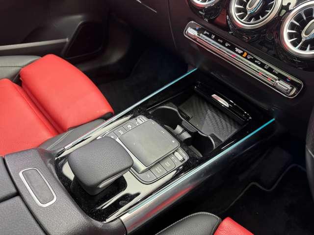 ＧＬＡクラス ＧＬＡ２００ｄ　４マチック　ＡＭＧライン　パノラマＳＲ　ＡＭＧレザーＥＸＣ　アドバンスドＰＫＧ　１オーナー　ＨＵＤ　純正ナビ　３６０°カメラ　ＡＣＣ　ＢＳＭ　シートヒーター　パワーシート　ＬＥＤヘッドライト　ハイビームアシスト　電動リアゲート（16枚目）