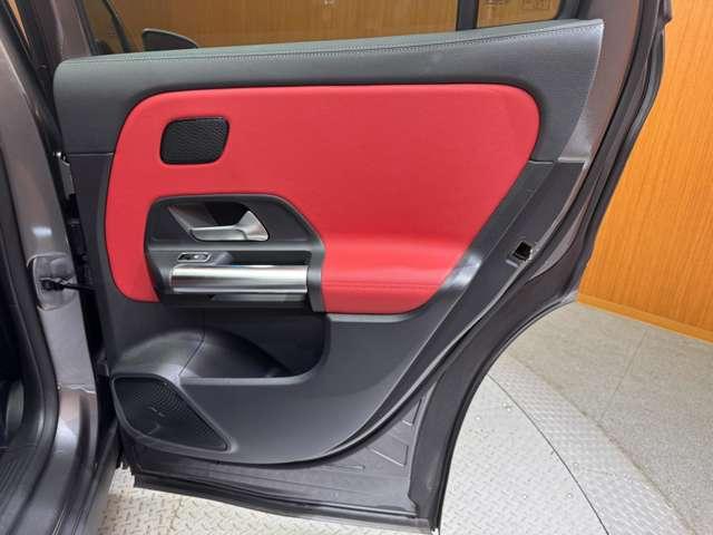 ＧＬＡクラス ＧＬＡ２００ｄ　４マチック　ＡＭＧライン　パノラマＳＲ　ＡＭＧレザーＥＸＣ　アドバンスドＰＫＧ　１オーナー　ＨＵＤ　純正ナビ　３６０°カメラ　ＡＣＣ　ＢＳＭ　シートヒーター　パワーシート　ＬＥＤヘッドライト　ハイビームアシスト　電動リアゲート（47枚目）