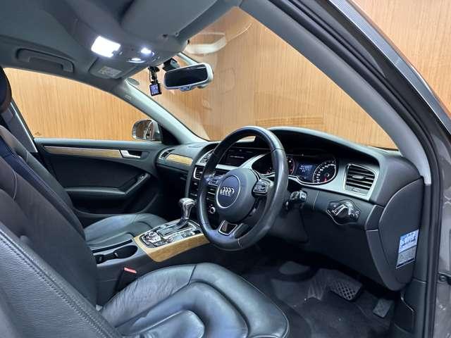 Ａ４オールロードクワトロ ベースグレード　黒革シート　ナビ　ＴＶ　バックカメラ　Ｂｌｕｅｔｏｏｔｈ接続　電動シート　シートヒーター　パーキングアシスト　ＨＩＤヘッドライト　プッシュスタート　スマートキー　オートライト　ドラレコ　ＥＴＣ（5枚目）