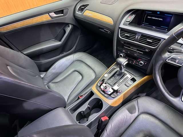 Ａ４オールロードクワトロ ベースグレード　黒革シート　ナビ　ＴＶ　バックカメラ　Ｂｌｕｅｔｏｏｔｈ接続　電動シート　シートヒーター　パーキングアシスト　ＨＩＤヘッドライト　プッシュスタート　スマートキー　オートライト　ドラレコ　ＥＴＣ（13枚目）