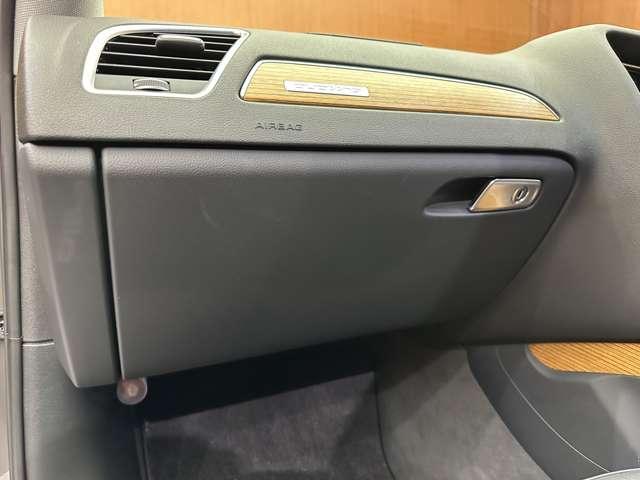 Ａ４オールロードクワトロ ベースグレード　黒革シート　ナビ　ＴＶ　バックカメラ　Ｂｌｕｅｔｏｏｔｈ接続　電動シート　シートヒーター　パーキングアシスト　ＨＩＤヘッドライト　プッシュスタート　スマートキー　オートライト　ドラレコ　ＥＴＣ（32枚目）