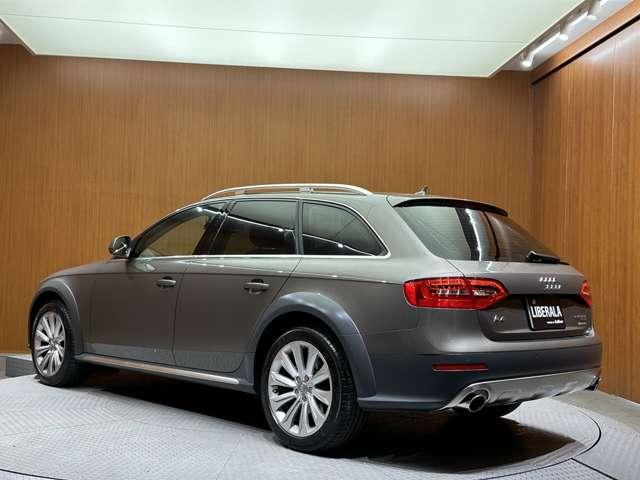 Ａ４オールロードクワトロ ベースグレード　黒革シート　ナビ　ＴＶ　バックカメラ　Ｂｌｕｅｔｏｏｔｈ接続　電動シート　シートヒーター　パーキングアシスト　ＨＩＤヘッドライト　プッシュスタート　スマートキー　オートライト　ドラレコ　ＥＴＣ（54枚目）