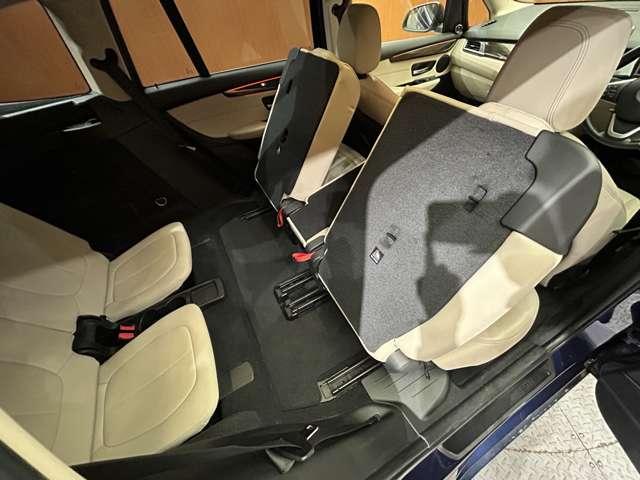 2シリーズ 218dグランツアラー ラグジュアリー ACC コンフォートPKG 白革シート HUD ナビ Bカメラ Bluetooth接続 電動シート シートヒーター 電動リアゲート PDC 衝突軽減B LKA LEDヘッドライト コンフォートアクセス(9枚目)