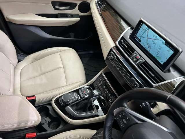 2シリーズ 218dグランツアラー ラグジュアリー ACC コンフォートPKG 白革シート HUD ナビ Bカメラ Bluetooth接続 電動シート シートヒーター 電動リアゲート PDC 衝突軽減B LKA LEDヘッドライト コンフォートアクセス(15枚目)