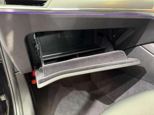 3シリーズ 330i Mスポーツ イノベーションパッケージ コンフォートパッケージ ファストトラックパッケージ ヘッドアップディスプレイ ACC 360°カメラ AppleCarPlay(37枚目)