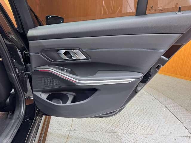 3シリーズ 330i Mスポーツ イノベーションパッケージ コンフォートパッケージ ファストトラックパッケージ ヘッドアップディスプレイ ACC 360°カメラ AppleCarPlay(46枚目)