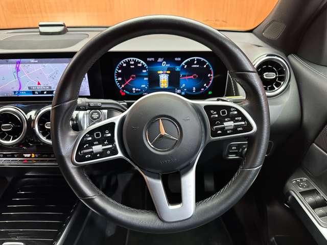 GLB GLB200d ACC 半革シート ナビ TV 360°Bluetooth接続 シートヒーター 電動シート 電動リアゲート LEDヘッドライト 衝突軽減ブレーキ BSM LKA ETC スマートキー 7人乗り 禁煙車(20枚目)