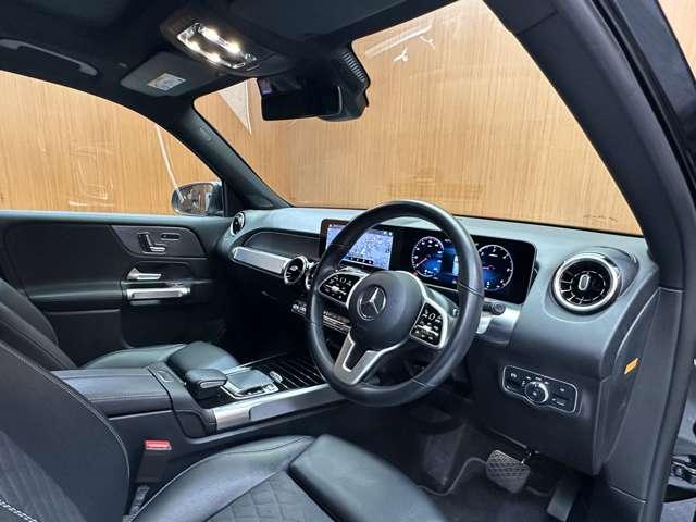 ＧＬＢ ＧＬＢ２００ｄ　ワンオーナーレザーＥＸＣ　パノラマＳＲ　アドバンスドＰＫＧ　純正ナビ　３６０°カメラ　ＡＣＣ　ＨＵＤ　シートヒーター　パワーシート　ＬＥＤヘッドライト　ハイビームアシスト　電動リアゲート　Ｐアシスト（5枚目）