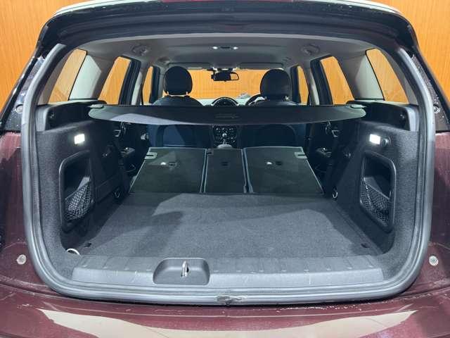 ＭＩＮＩ クーパーＤ　クラブマン　本革シート　シートヒーター　パワーシート　ＨＵＤ　純正ナビ　バックカメラ　クルーズコントロール　ＬＥＤヘッドライト　オートライト　ＥＴＣ　純正１７インチＡＷ　横滑り防止機能　アイドリングストップ（45枚目）