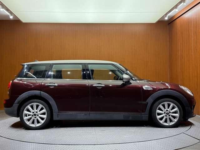 ＭＩＮＩ クーパーＤ　クラブマン　本革シート　シートヒーター　パワーシート　ＨＵＤ　純正ナビ　バックカメラ　クルーズコントロール　ＬＥＤヘッドライト　オートライト　ＥＴＣ　純正１７インチＡＷ　横滑り防止機能　アイドリングストップ（48枚目）