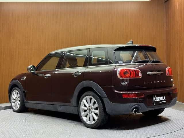 ＭＩＮＩ クーパーＤ　クラブマン　本革シート　シートヒーター　パワーシート　ＨＵＤ　純正ナビ　バックカメラ　クルーズコントロール　ＬＥＤヘッドライト　オートライト　ＥＴＣ　純正１７インチＡＷ　横滑り防止機能　アイドリングストップ（53枚目）