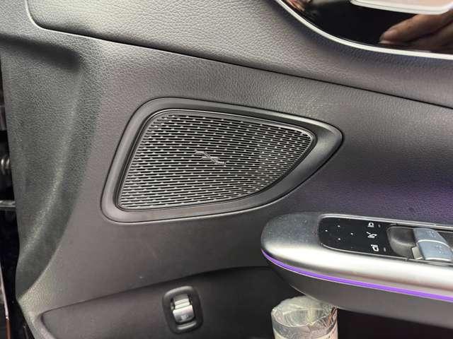 Cクラス C220dアバンギャルド AMGライン リアアクスルステアリング ベーシックPKG 純正ナビ 360°カメラ ハーフレザーシート パワーシート シートヒーター パワートランク キーレスゴー C43用19インチAW ワイヤレスチャージング(29枚目)