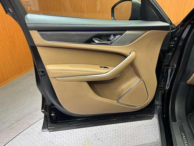 Ｆペイス Ｒ－ダイナミック　ＳＥ　Ｄ２００　ＡＣＣ　茶革　ナビ　３６０°　Ｂｌｕｅｔｏｏｔｈ接続　電動シート　シートヒーター　電動リアゲート　ＬＥＤヘッドライト　パドルシフト　パーキングエイド　衝突軽減Ｂ　ＢＳＭ　ＬＫＡ　ＥＴＣ　ワンオーナー（38枚目）