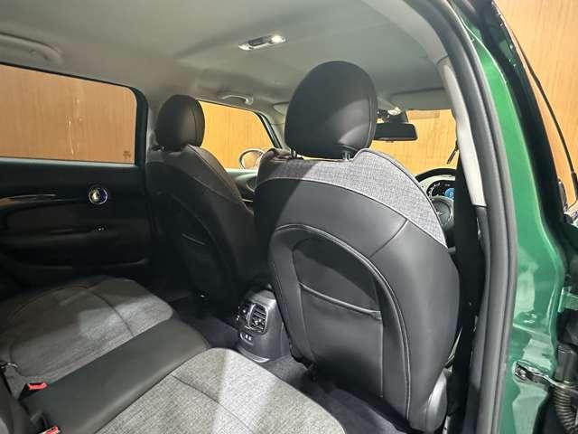 ＭＩＮＩ クーパーＤ　クラブマン　クラシックトリム　ＡＣＣ　半革　ナビ　Ｂカメラ　ＣａｒＰｌａｙ　Ｂｌｕｅｔｏｏｔｈ接続　ＰＤＣ　シートヒーター　ワイヤレスチャージ　ＬＥＤヘッドライト　衝突軽減Ｂ　純正ドラレコ　１オーナー（7枚目）