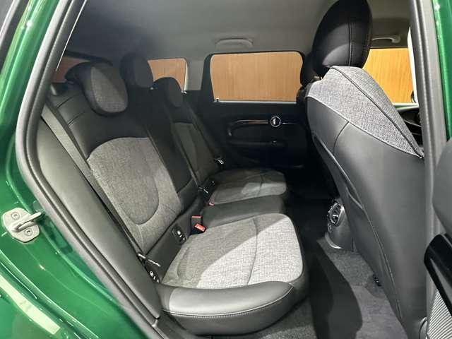 ＭＩＮＩ クーパーＤ　クラブマン　クラシックトリム　ＡＣＣ　半革　ナビ　Ｂカメラ　ＣａｒＰｌａｙ　Ｂｌｕｅｔｏｏｔｈ接続　ＰＤＣ　シートヒーター　ワイヤレスチャージ　ＬＥＤヘッドライト　衝突軽減Ｂ　純正ドラレコ　１オーナー（8枚目）