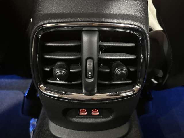 ＭＩＮＩ クーパーＤ　クラブマン　クラシックトリム　ＡＣＣ　半革　ナビ　Ｂカメラ　ＣａｒＰｌａｙ　Ｂｌｕｅｔｏｏｔｈ接続　ＰＤＣ　シートヒーター　ワイヤレスチャージ　ＬＥＤヘッドライト　衝突軽減Ｂ　純正ドラレコ　１オーナー（33枚目）