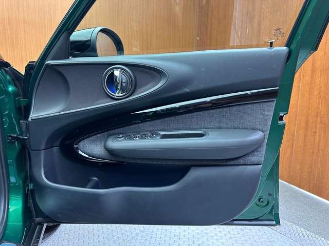 ＭＩＮＩ クーパーＤ　クラブマン　クラシックトリム　ＡＣＣ　半革　ナビ　Ｂカメラ　ＣａｒＰｌａｙ　Ｂｌｕｅｔｏｏｔｈ接続　ＰＤＣ　シートヒーター　ワイヤレスチャージ　ＬＥＤヘッドライト　衝突軽減Ｂ　純正ドラレコ　１オーナー（38枚目）