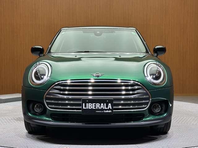 ＭＩＮＩ クーパーＤ　クラブマン　クラシックトリム　ＡＣＣ　半革　ナビ　Ｂカメラ　ＣａｒＰｌａｙ　Ｂｌｕｅｔｏｏｔｈ接続　ＰＤＣ　シートヒーター　ワイヤレスチャージ　ＬＥＤヘッドライト　衝突軽減Ｂ　純正ドラレコ　１オーナー（45枚目）