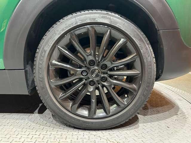 ＭＩＮＩ クーパーＤ　クラブマン　クラシックトリム　ＡＣＣ　半革　ナビ　Ｂカメラ　ＣａｒＰｌａｙ　Ｂｌｕｅｔｏｏｔｈ接続　ＰＤＣ　シートヒーター　ワイヤレスチャージ　ＬＥＤヘッドライト　衝突軽減Ｂ　純正ドラレコ　１オーナー（57枚目）