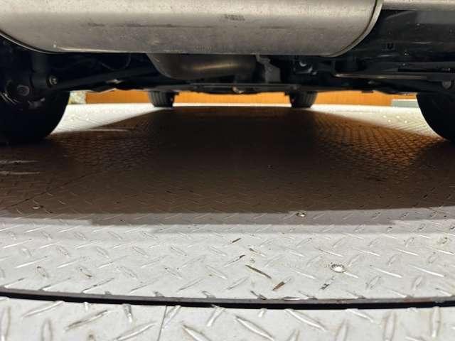 ＭＩＮＩ クーパーＤ　クラブマン　クラシックトリム　ＡＣＣ　半革　ナビ　Ｂカメラ　ＣａｒＰｌａｙ　Ｂｌｕｅｔｏｏｔｈ接続　ＰＤＣ　シートヒーター　ワイヤレスチャージ　ＬＥＤヘッドライト　衝突軽減Ｂ　純正ドラレコ　１オーナー（62枚目）