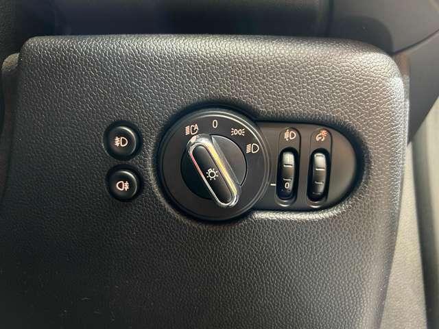 ＭＩＮＩ クーパー　コンバーチブル　サイドウォークエディション　限定車　革シート　クルーズコントロール　シートヒーター　ナビ　Ｂカメラ　Ｂｌｕｅｔｏｏｔｈ接続　ＰＤＣ　ＬＥＤヘッドライト　コンフォートアクセス　インテリジェントセーフティ　ドラレコ　ミラー内蔵ＥＴＣ（23枚目）