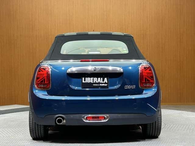 ＭＩＮＩ クーパー　コンバーチブル　サイドウォークエディション　限定車　革シート　クルーズコントロール　シートヒーター　ナビ　Ｂカメラ　Ｂｌｕｅｔｏｏｔｈ接続　ＰＤＣ　ＬＥＤヘッドライト　コンフォートアクセス　インテリジェントセーフティ　ドラレコ　ミラー内蔵ＥＴＣ（40枚目）