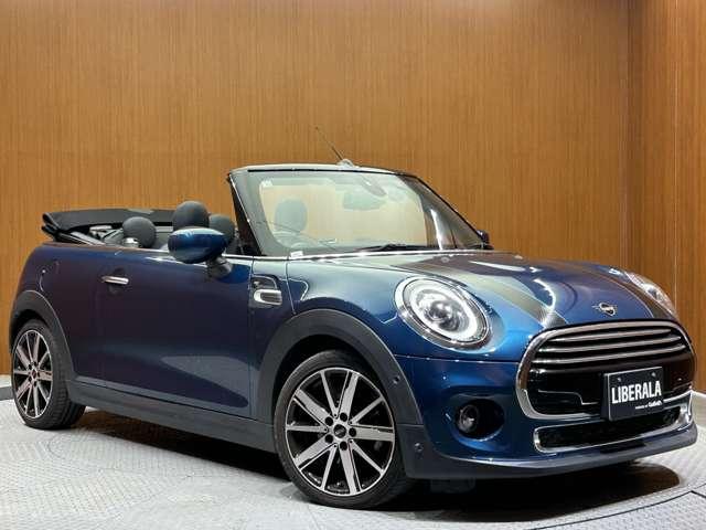 ＭＩＮＩ クーパー　コンバーチブル　サイドウォークエディション　限定車　革シート　クルーズコントロール　シートヒーター　ナビ　Ｂカメラ　Ｂｌｕｅｔｏｏｔｈ接続　ＰＤＣ　ＬＥＤヘッドライト　コンフォートアクセス　インテリジェントセーフティ　ドラレコ　ミラー内蔵ＥＴＣ（51枚目）
