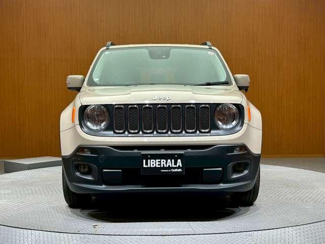 ジープ・レネゲード ロンジチュード　ビーツオーディオ　クルーズコントロール　レーンキープアシスト　ＫＥＮＷＯＯＤナビ　フルセグＴＶ　バックカメラ　Ｂｌｕｅｔｏｏｔｈ　純正アルミホイール　ＥＴＣ（42枚目）