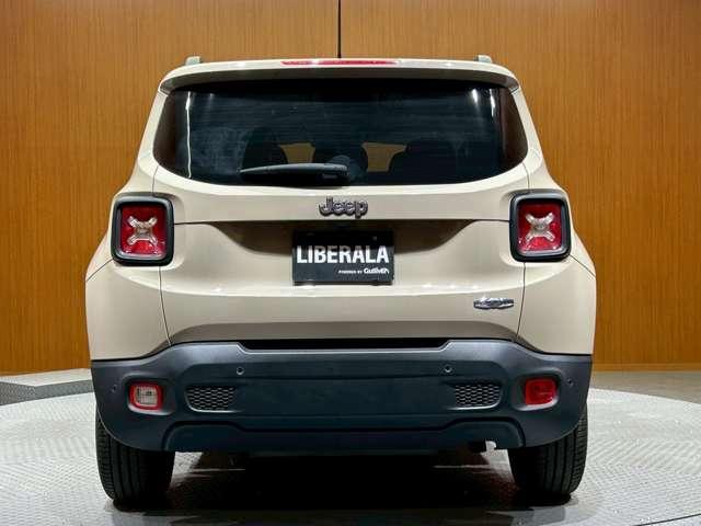 ジープ・レネゲード ロンジチュード　ビーツオーディオ　クルーズコントロール　レーンキープアシスト　ＫＥＮＷＯＯＤナビ　フルセグＴＶ　バックカメラ　Ｂｌｕｅｔｏｏｔｈ　純正アルミホイール　ＥＴＣ（43枚目）