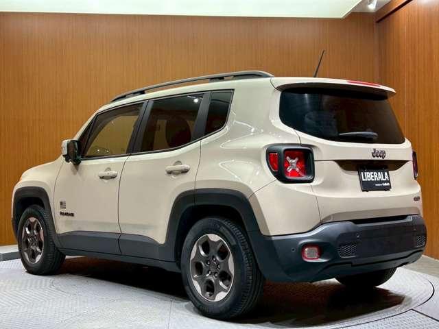 ジープ・レネゲード ロンジチュード　ビーツオーディオ　クルーズコントロール　レーンキープアシスト　ＫＥＮＷＯＯＤナビ　フルセグＴＶ　バックカメラ　Ｂｌｕｅｔｏｏｔｈ　純正アルミホイール　ＥＴＣ（49枚目）