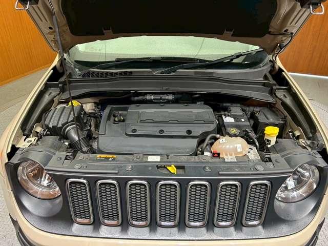 ジープ・レネゲード ロンジチュード　ビーツオーディオ　クルーズコントロール　レーンキープアシスト　ＫＥＮＷＯＯＤナビ　フルセグＴＶ　バックカメラ　Ｂｌｕｅｔｏｏｔｈ　純正アルミホイール　ＥＴＣ（58枚目）