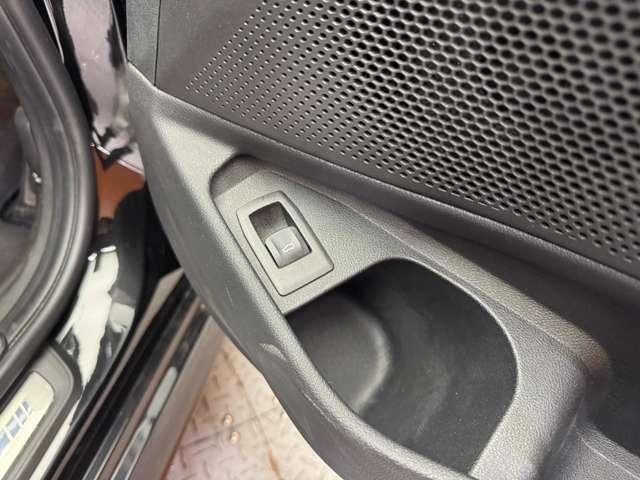 ３シリーズ ３２０ｄ　ｘＤｒｉｖｅツーリング　Ｍスポーツ　ハイラインＰＫＧ　ＡＣＣ　黒革シート　ナビ　Ｂカメラ　Ｂｌｕｅｔｏｏｔｈ接続　電動リアゲート　電動シート　シートヒーター　ＬＥＤヘッドライト　　衝突軽減Ｂ　ＢＳＭ　ＬＫＡ　　ＥＴＣ　ドラレコ（30枚目）