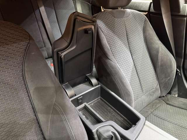 ４シリーズ ４２０ｉグランクーペ　Ｍスピリット　ＡＣＣ　ナビ　ＴＶ　Ｂカメラ　Ｂｌｕｅｔｏｏｔｈ接続　　ＬＥＤヘッドライト　電動リアゲート　ＰＤＣ　コンフォートアクセス　衝突軽減Ｂ　ＢＳＭ　ＬＫＡ　ドラレコ（17枚目）