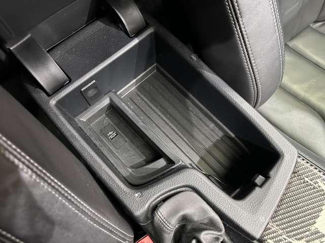 M4 M4クーペ 19インチAW harman/kardon 黒革 カーボンインテリア カーボンルーフ ブルーキャリパー HUD インテリジェントセーフティ クルコン 純正ナビ Bluetooth シートヒーター(17枚目)