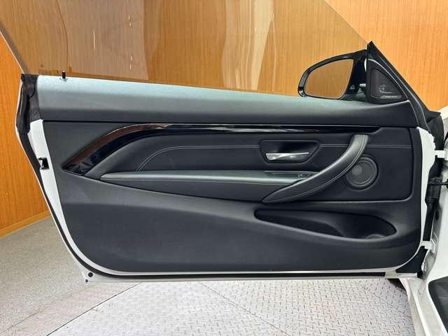 M4 M4クーペ 19インチAW harman/kardon 黒革 カーボンインテリア カーボンルーフ ブルーキャリパー HUD インテリジェントセーフティ クルコン 純正ナビ Bluetooth シートヒーター(43枚目)