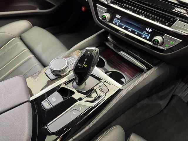 ５シリーズ ５２３ｄ　Ｍスポーツ　サンルーフ　ハイラインＰＫＧ　純正ナビ　３６０°カメラ　ＡＣＣ　ＨＵＤ　ｈ／ｋサウンド　黒革　シートヒーター　パワーシート　ＬＥＤヘッドライト　オートライト　パーキングアシスト　ＥＴＣ　パドルシフト（16枚目）