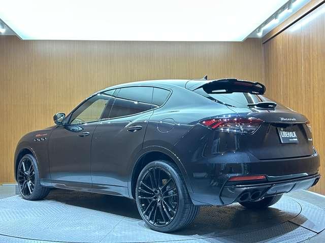 レヴァンテ V8ウルティマ 限定車 パノラマSR 茶黒革シート Bowers&Wilkinsサウンド ACC ナビ TV 360°Bluetooth接続 シートH パークアシスト 電動リアゲート 純正22インチAW ドラレコ(57枚目)