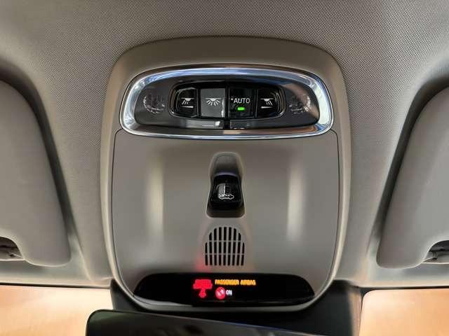 ＸＣ６０ Ｔ５　ＡＷＤ　インスクリプション　パノラマＳＲ　茶革シート　ｈａｒｍａｎｋａｒｄｏｎサウンド　ＨＵＤ　ＡＣＣ　ナビ　３６０°Ｂｌｕｅｔｏｏｔｈ接続　シートヒーター　ベンチレーション　電動リアゲート　パークアシスト　衝突軽減Ｂ　ＢＳＭ（31枚目）